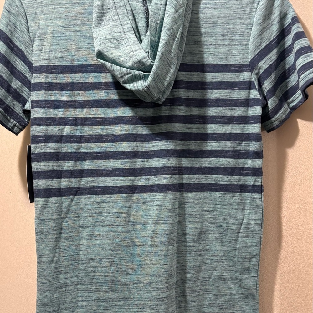 Boys Blue Striped Shirt w hood - Picture 4 of 4